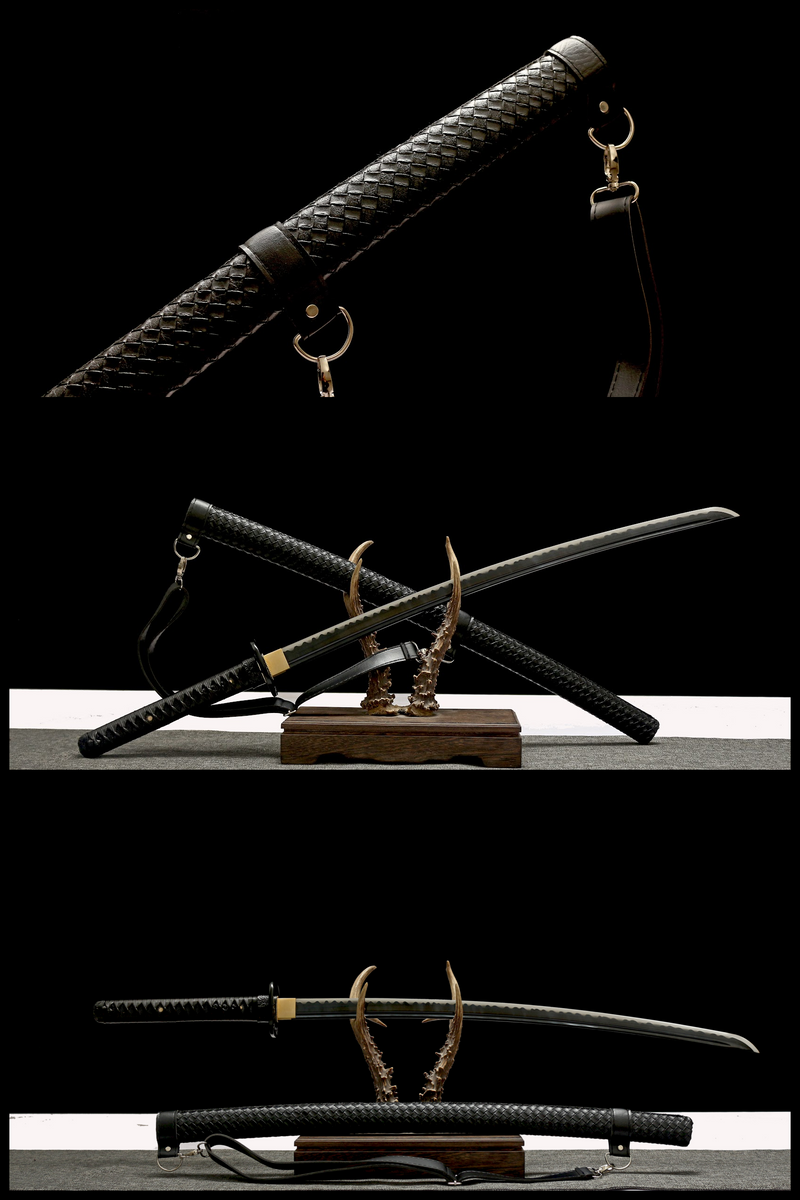 Handmade T10 steel Japanese katana sword with a black wolf-themed design
