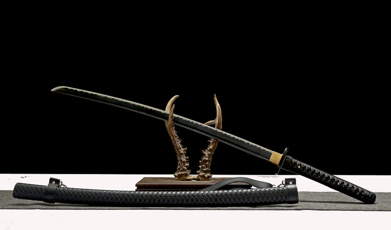Handmade Japanese katana sword made from T10 steel with a unique black wolf design